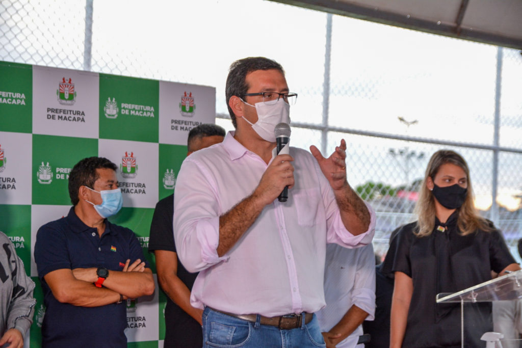 Prefeitura De Macap Entrega Comunidade Do Pantanal Arena Esportiva