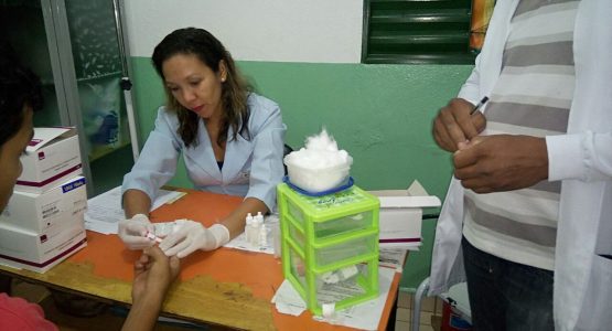 Cerca de 3 mil testes rápidos são feitos no dia D de Combate à Sífilis