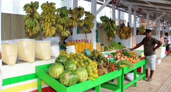 Prefeitura de Macapá faz recadastramento de feirantes e empreendedores populares