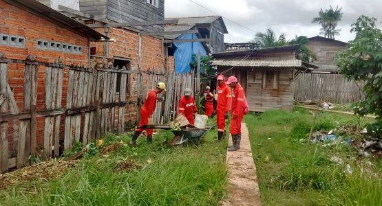 Prefeitura de Macapá faz serviços de drenagem no Beirol