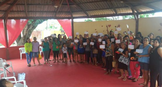 Curso de artesanato: mulheres são certificadas pela Prefeitura de Macapá