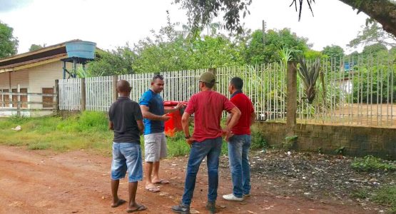 Município faz acompanhamento da coleta de lixo na região da Pedreira