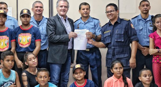 Projeto Anjos da Guarda recebe doação de R$ 70 mil da Vara de Execuções Penais