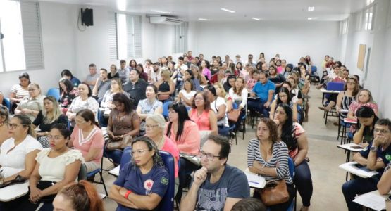 Profissionais de saúde da Prefeitura de Macapá são capacitados quanto ao fluxo de atendimento a casos suspeitos de coronavírus