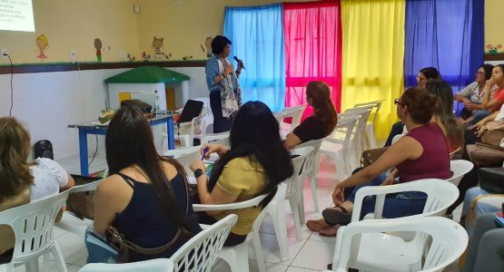 Profissionais da Creche Tia Chiquinha participam do terceiro ciclo de formação promovida pelo Instituto Perkins Internacional