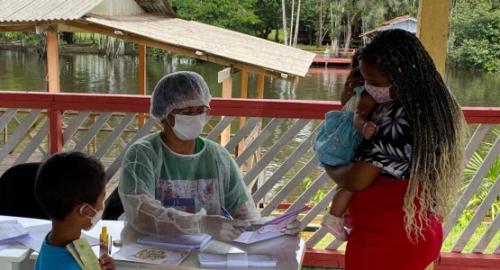 Prefeitura de Macapá realiza Campanha de Vacinação contra Gripe no distrito do Ariri