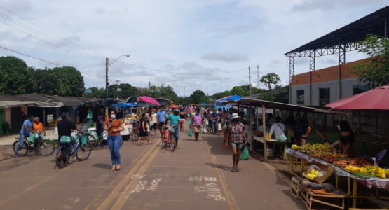 Prefeitura de Macapá intensifica ações de ordenamento em feiras dos bairros Novo Horizonte e Buritizal