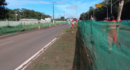 Coronavírus: Prefeitura de Macapá realiza ação de limpeza na rodovia JK em combate à pandemia