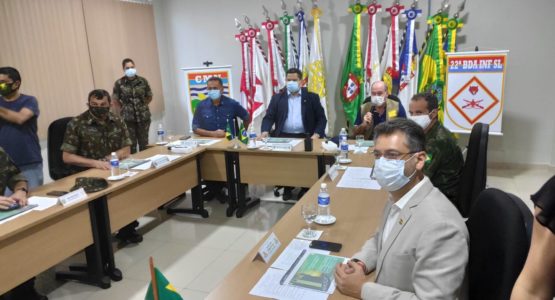Covid-19: prefeito de Macapá acompanha comitiva nacional em encontro na 22ª Brigada de Infantaria