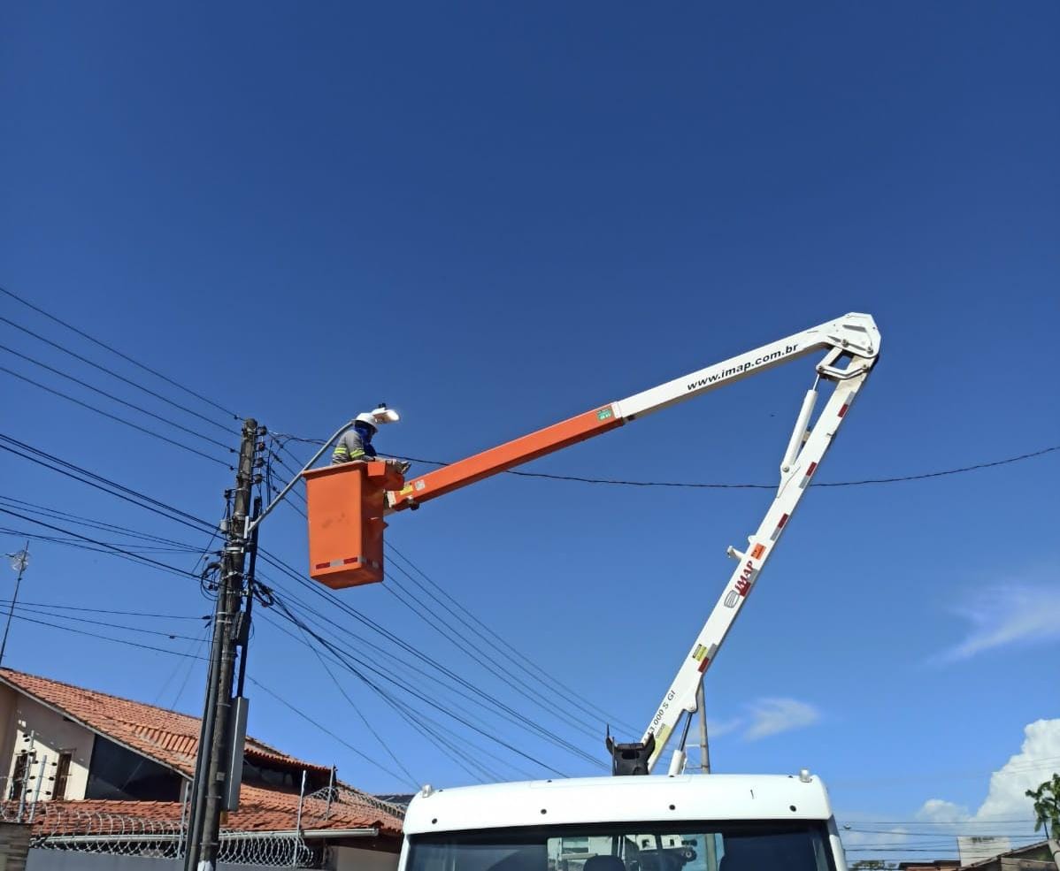 Prefeitura de Macapá revitaliza sistema de iluminação na Praça