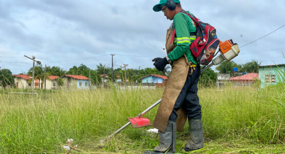Zeladoria Urbana inicia mutirão de limpeza no Conjunto Habitacional Mestre Oscar Santos