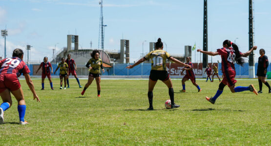 Primeiro Brasileirão Feminino de Futebol acontece neste domingo (7)