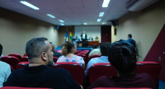 Prefeitura realiza sessão de abertura da licitação para concessão do serviço de transporte público de Macapá