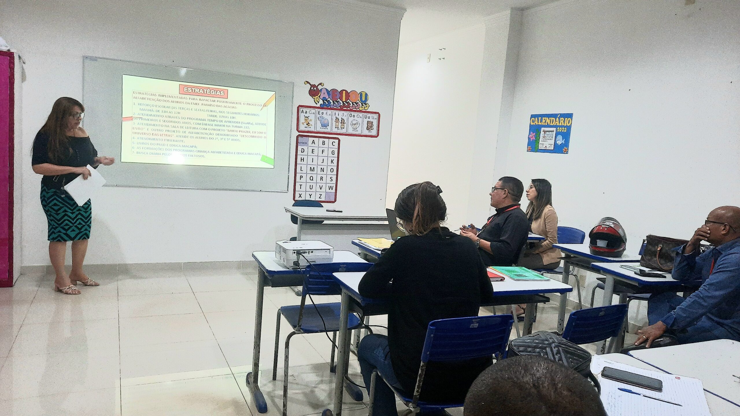 Mais de 45 escolas municipais de ensino fundamental de Macapá participam da formação Trilhas de Avaliação