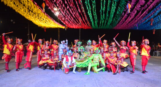 Arraiá du Mercado Centrá encanta público com cores e tradições no 2° Concurso Municipal de Quadrilhas em Macapá