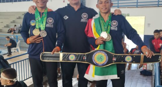Atletas amapaenses de wrestling conquistam cinco medalhas em campeonato fora do estado