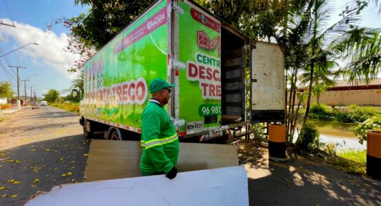 Descarta Treco: serviço da Prefeitura de Macapá atende bairros da Zona Sul