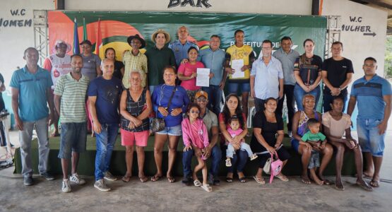 Proaves:  produtores da comunidade Lagoa de Fora recebem incentivo da Prefeitura de Macapá para criação de aves 