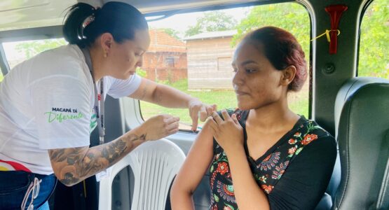 Prefeitura de Macapá realiza busca ativa para atualização da caderneta vacinal
