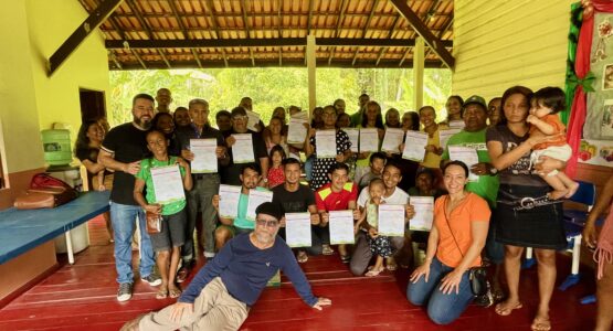 Prefeitura de Macapá licencia mais de 50 produtores da comunidade ribeirinha Rio Pirativa