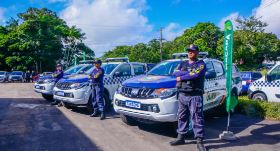 Prefeito Dr. Furlan entrega novas viaturas e armamento bélico para Guarda Civil de Macapá