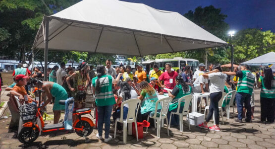 Prefeitura de Macapá em parceria com o TJAP realiza mutirão itinerante para pessoas em situação de rua