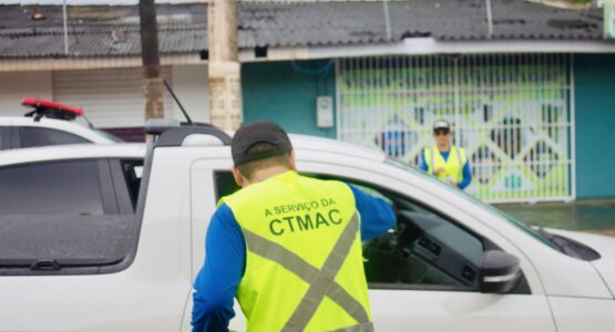 CTMac realiza campanha educativa no trânsito sobre o retorno das vias de mão dupla; confira