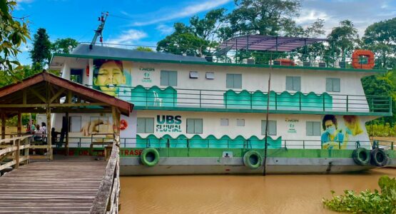 UBS fluvial registra mais de 800 atendimentos de saúde em comunidades ribeirinhas de Macapá