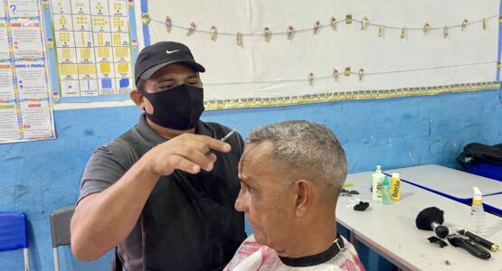 Mais de 500 pessoas são atendidas durante ação de saúde na Escola Paraíso das Acácias