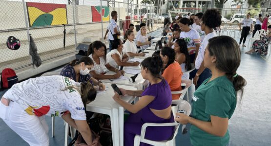 Prefeitura de Macapá realiza ação com serviços essenciais para gestantes no Complexo Esportivo Glicério Marques