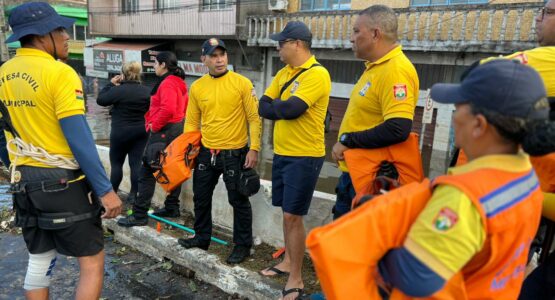 Apoio da Prefeitura de Macapá no resgate às vítimas da enchente chega ao quinto dia, no Rio Grande do Sul