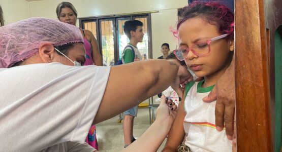 Prefeitura garante imunização infantil com vacinação Itinerante nas escolas