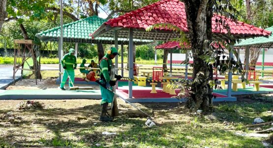 Prefeitura realiza serviços de limpeza na obra de reconstrução do Complexo Macapá Criança